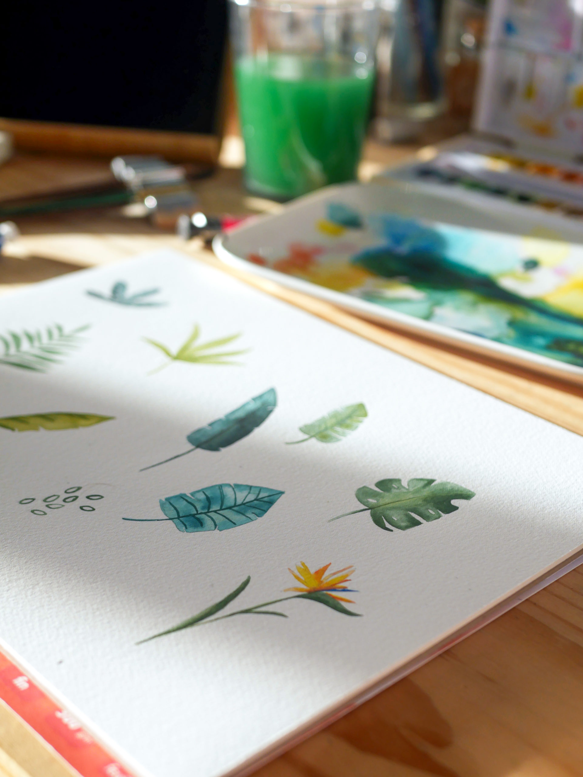 motif feuillage à l'aquarelle